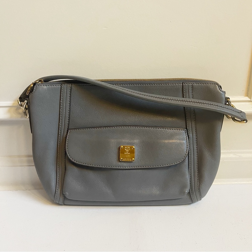 MCM Munchen K 1335 Gray Shoulder Bag Solid Leather Zip Flap